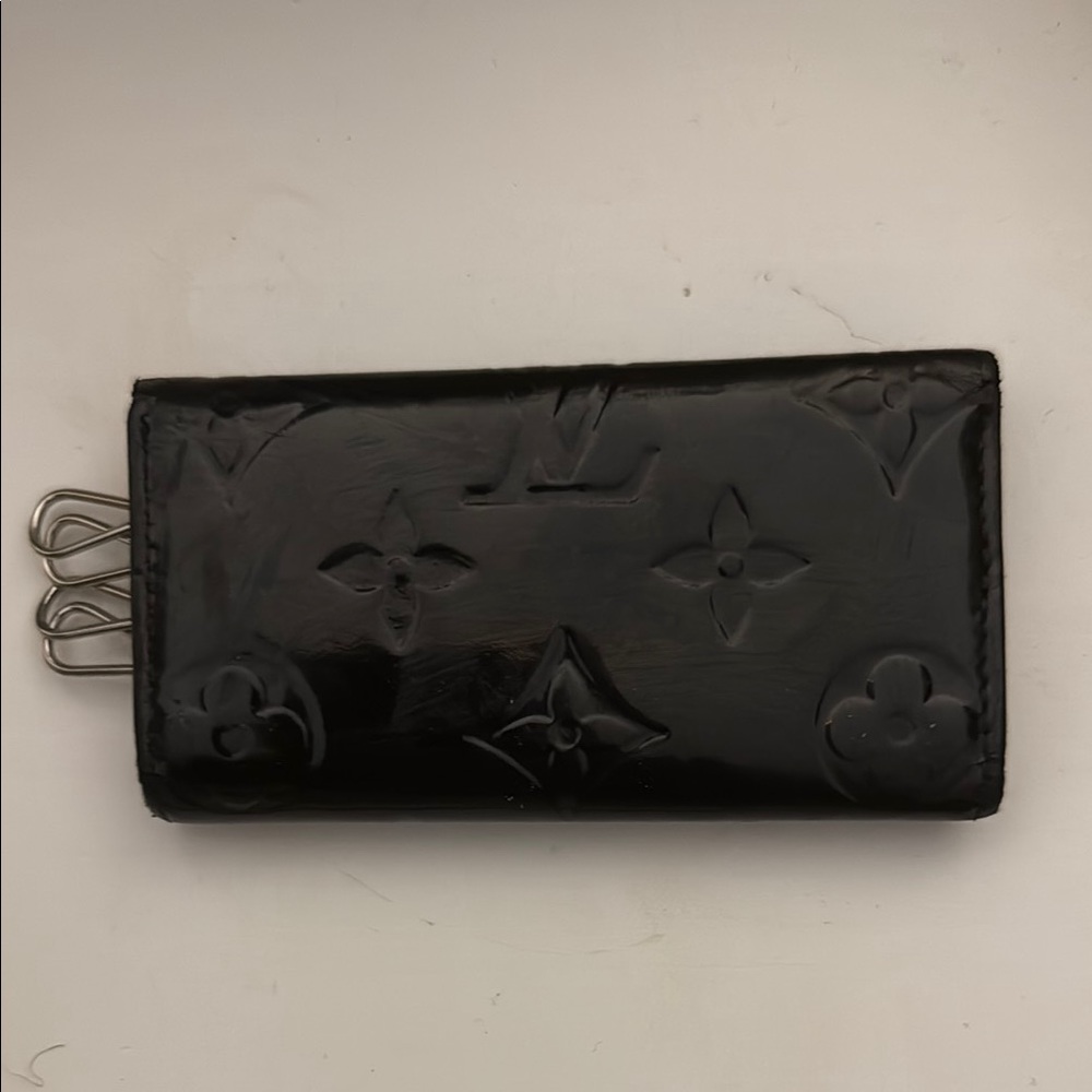 Louis Vuitton Black Key Holder - Picture 3 of 6